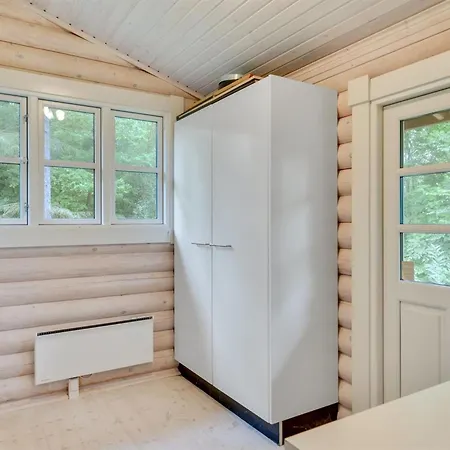 Erika - 250m From The Sea By Interhome *